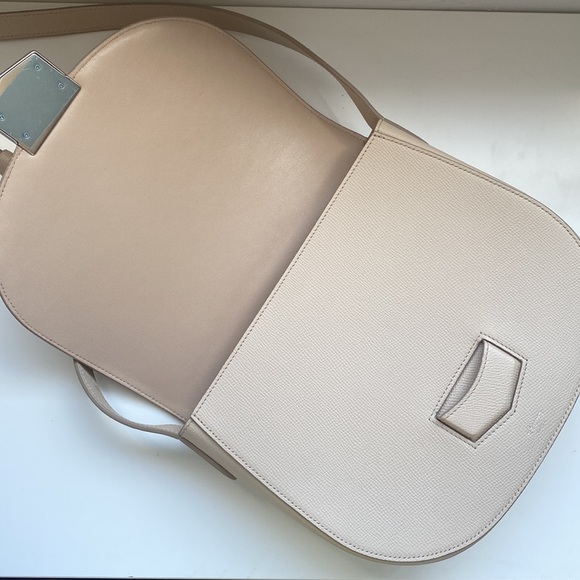 CELINE medium trotteur leather crossbody bag - Picture 5 of 6